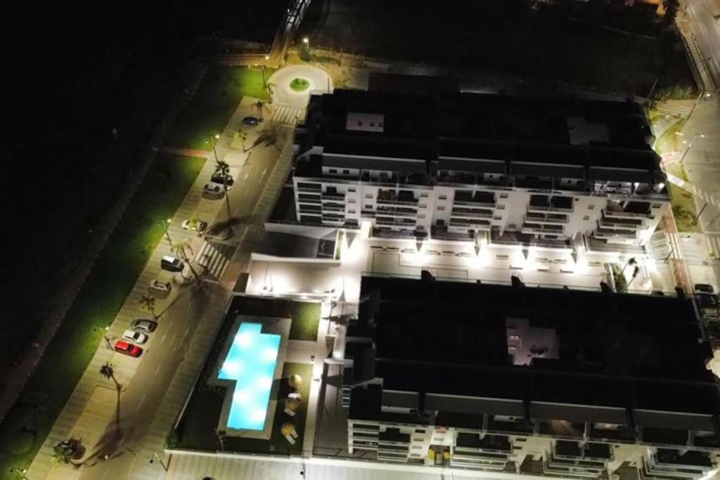 Apartamento Duna Beach Primera Linea De Playa Torrox Dış mekan fotoğraf