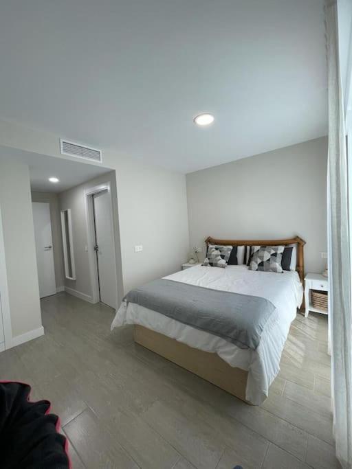 Apartamento Duna Beach Primera Linea De Playa Torrox Dış mekan fotoğraf