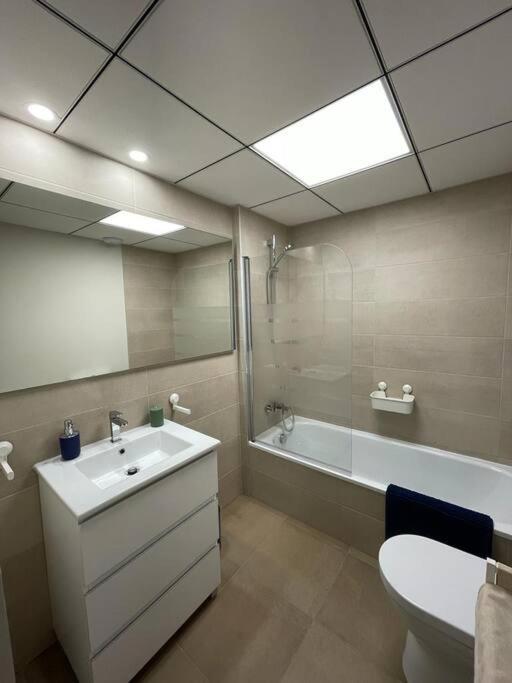 Apartamento Duna Beach Primera Linea De Playa Torrox Dış mekan fotoğraf