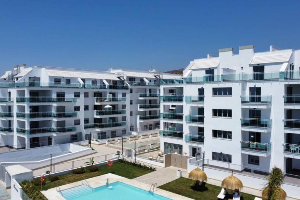 Apartamento Duna Beach Primera Linea De Playa Torrox Dış mekan fotoğraf
